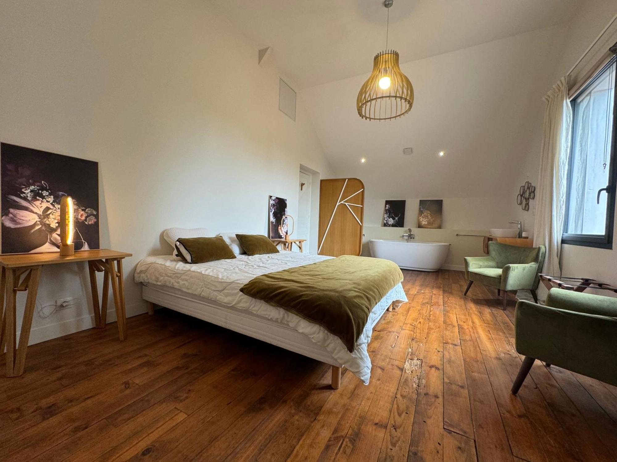 Demeure De Charme Vue Riviere Perigueux Piscine Parking Bed and Breakfast Eksteriør billede